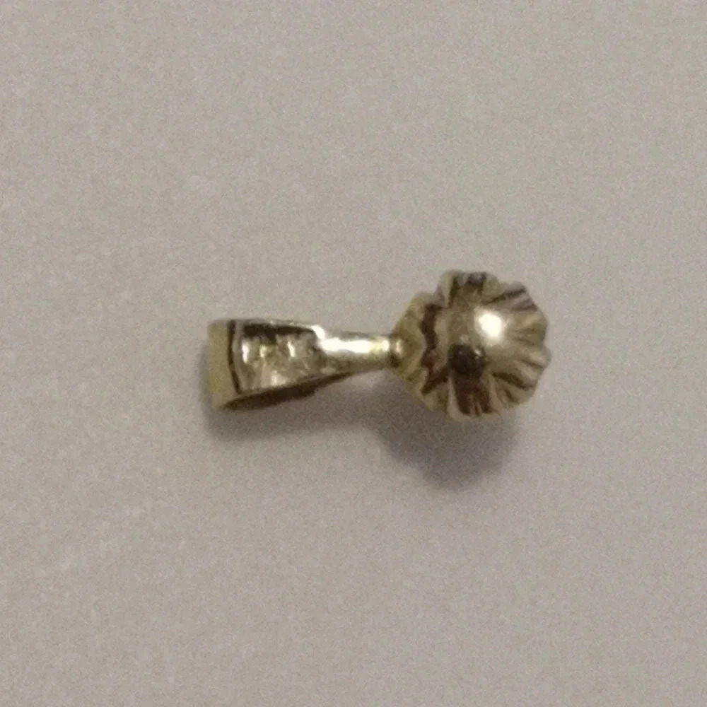 14k diamond  pendant - Picture 3 of 4